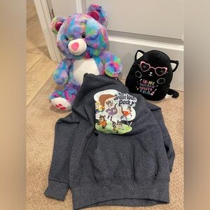 [BUNDLE] Great Wolf Lodge Kid’s Sweater & Teddy Bear & Squishmallow